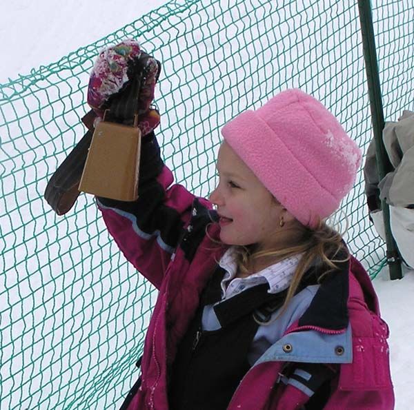 Ringing the bell. Photo by Pinedale Online.