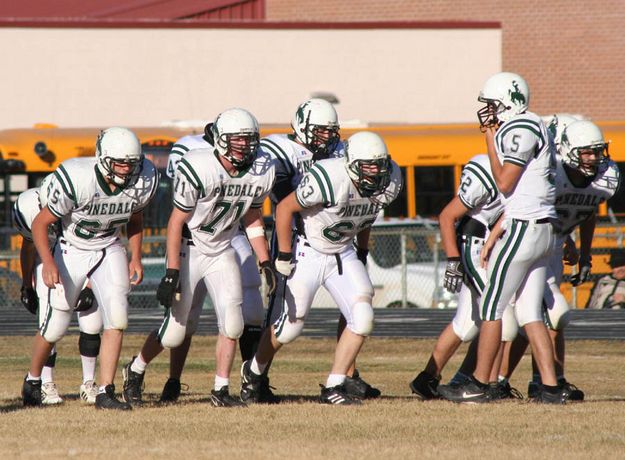 Wrangler Huddle. Photo by Pinedale Online.