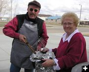 Cooking Burgers. Photo by Dawn Ballou, Pinedale Online.