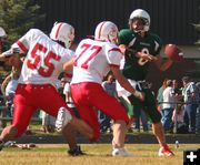 Touchdown, Pinedale 27-0. Photo by Clint Gilchrist, Pinedale Online.