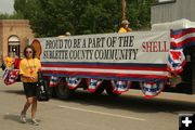 Shell float. Photo by Dawn Ballou, Pinedale Online.