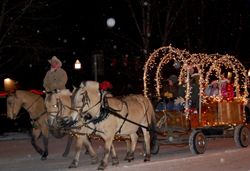 Tis the Season. Photo by Kaitlyn McAvoy, Pinedale Roundup.