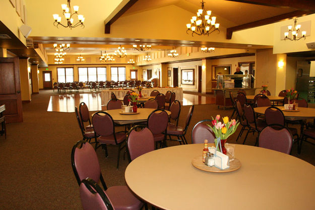 Dining Room. Photo by Dawn Ballou, Pinedale Online.