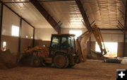 Moving dirt. Photo by Dawn Ballou, Pinedale Online.