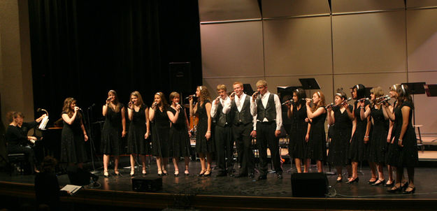 Jazz Choir. Photo by Pam McCulloch, Pinedale Online.