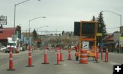 Diverting traffic. Photo by Dawn Ballou, Pinedale Online.