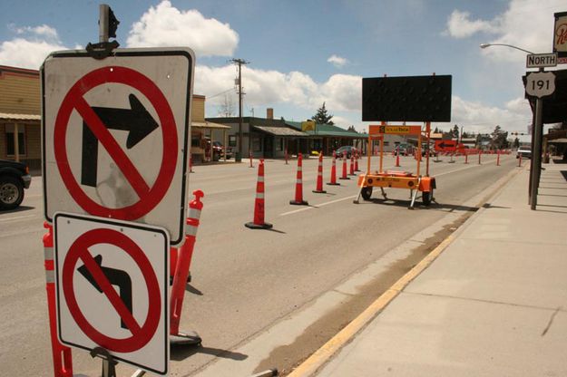 No turns. Photo by Dawn Ballou, Pinedale Online.