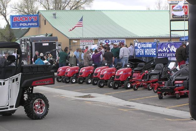 Lawn mowers. Photo by Bob Rule, KPIN 101.1 FM Radio.