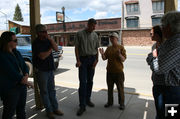 Consulting. Photo by Dawn Ballou, Pinedale Online.