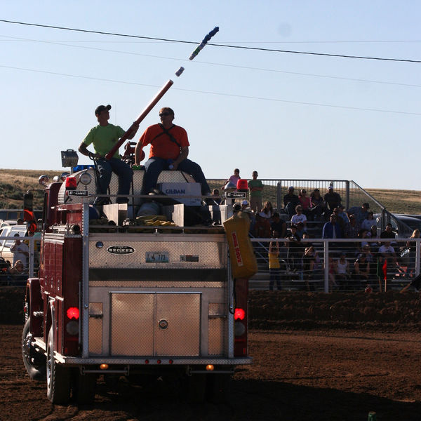 T-Shirt Gun. Photo by Clint Gilchrist, Pinedale Online.