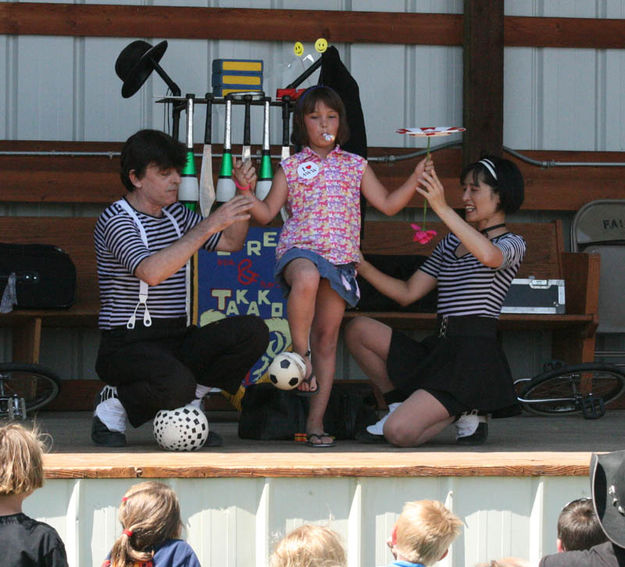 Terrell & Takako. Photo by Dawn Ballou, Pinedale Online.