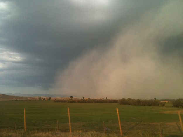 Across the valley. Photo by Dawn Ballou, Pinedale Online.