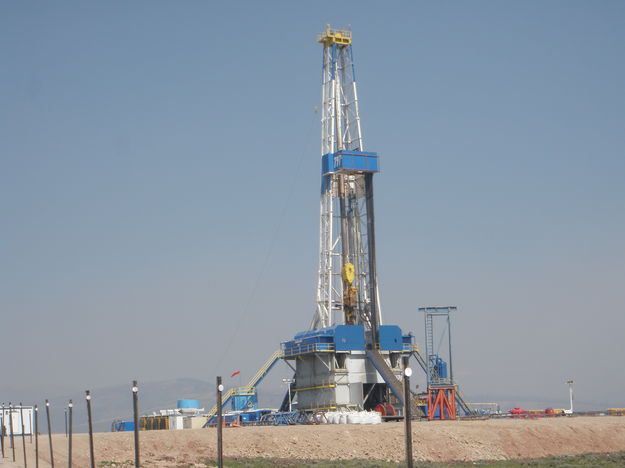 Denbury drill rig. Photo by Great Basin IMT Team 5.