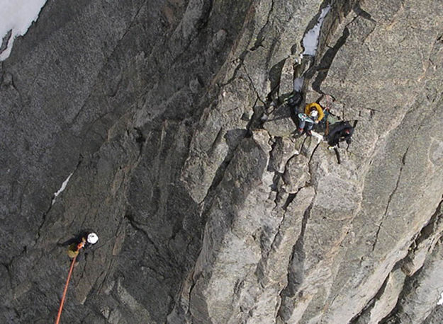 Help on the way. Photo by Tony Chambers, Tip Top Search and Rescue.