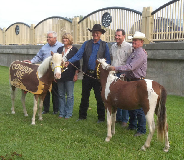 Hall of Fame award. Photo by Robin Schamber, Sublette 4-H.