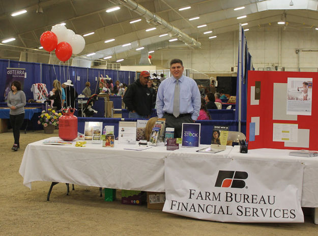 Farm Bureau Insurance. Photo by Dawn Ballou, Pinedale Online.