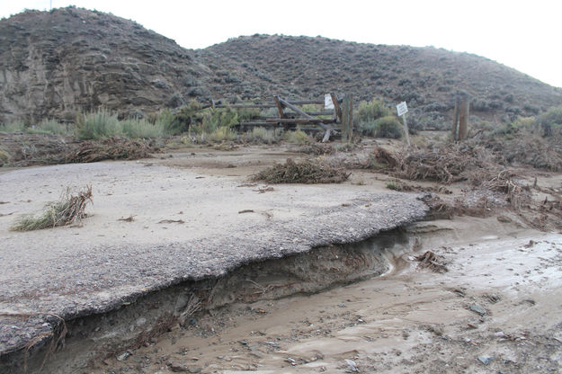 Pavement damage. Photo by Dawn Ballou, Pinedale Online.