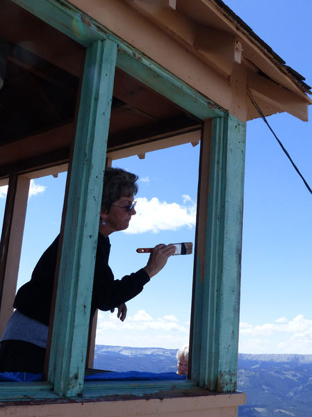 Priming. Photo by Dawn Ballou, Pinedale Online.