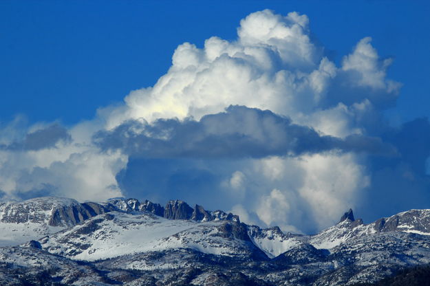 High mountains. Photo by Fred Pflughoft.