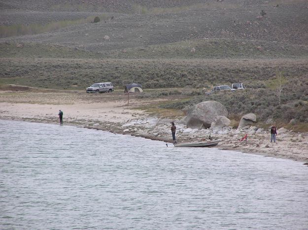 Lakeshore fishing. Photo by Pinedale Online.