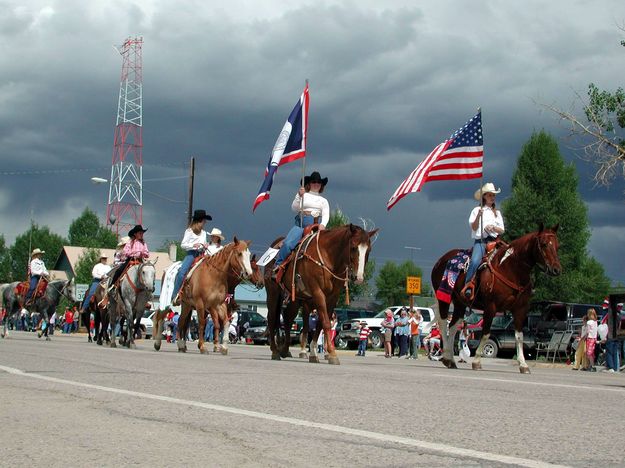 Flag Bearers. Photo by Pinedale Online.