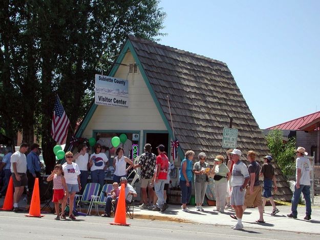 Visitor's Center. Photo by Pinedale Online.