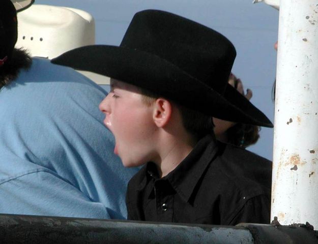 Cheering on Friends. Photo by Pinedale Online.