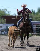 Bringing him in. Photo by Pinedale Online.