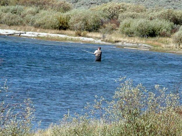 Fishing on Dollar Lake. Photo by Pinedale Online.