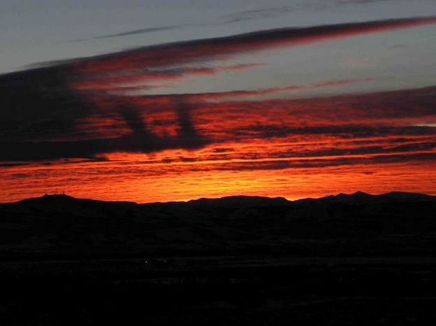 Christmas Eve Sunset. Photo by Dave Bell.