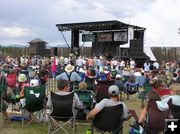 Enjoying the tunes. Photo by Dawn Ballou, Pinedale Online.