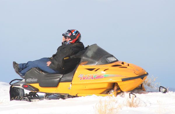 Race Spotter. Photo by Pinedale Online.