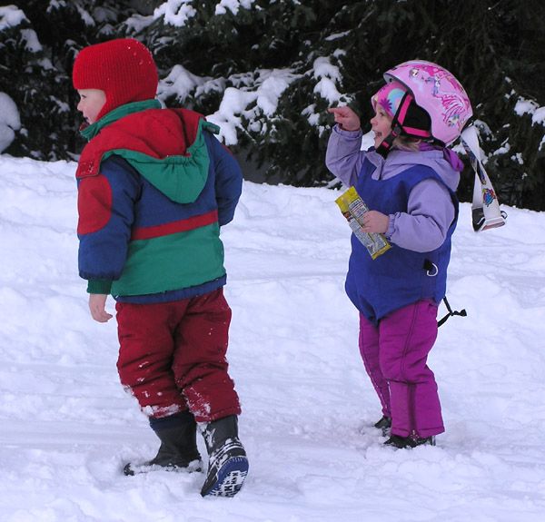 Fun in the snow. Photo by Dawn Ballou, Pinedale Online.