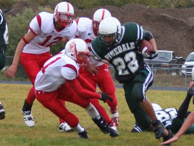 Kickoff Return. Photo by Clint Gilchrist, Pinedale Online.