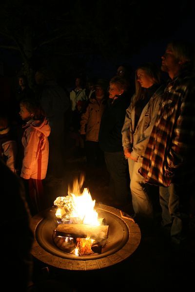 Cozy fire. Photo by Pam McCulloch, Pinedale Online.