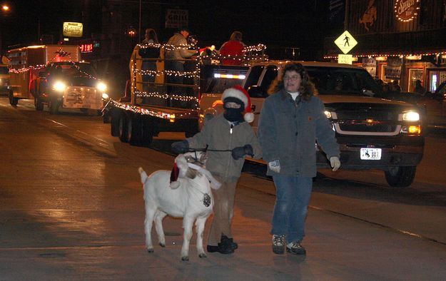 Christmas Goat. Photo by Pam McCulloch, Pinedale Online.