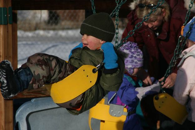 Sunshine Play. Photo by Pam McCulloch, Pinedale Online.