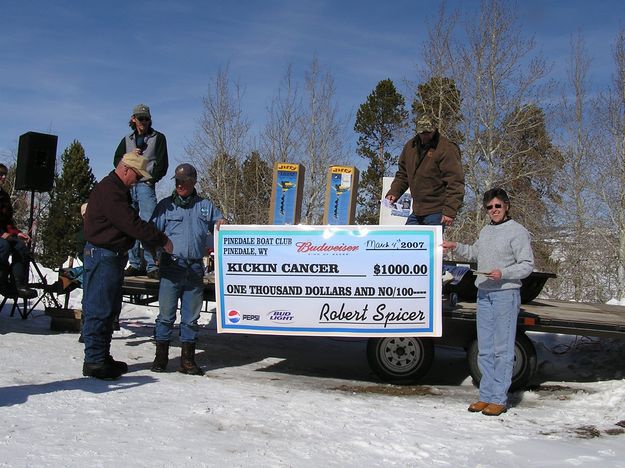 1000 to Kickin Cancer. Photo by Bill Boender.