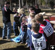 Awarding Medals. Photo by Dawn Ballou, Pinedale Online.