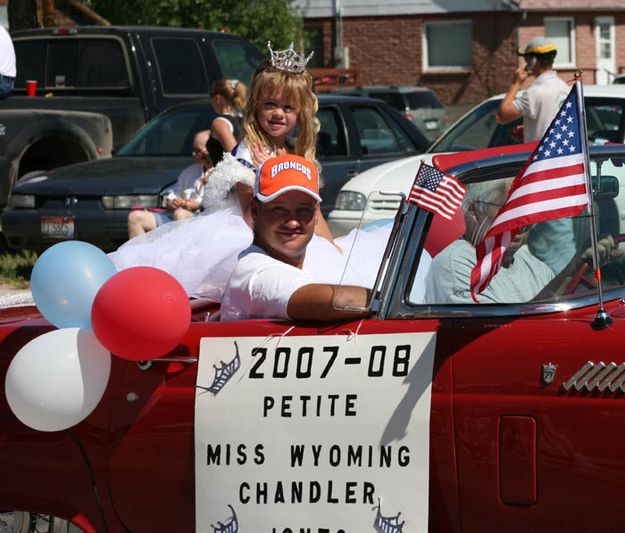 Petite Miss Wyoming. Photo by Dawn Ballou, Pinedale Online.