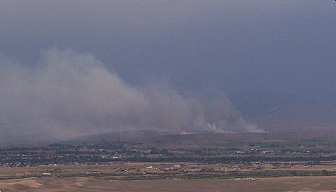 Pinedale fire. Photo by Randy Tollison.