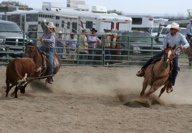 Bob Bing & Holli Redmond. Photo by Pinedale Online.