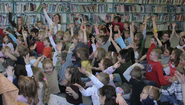 Enthusiastic Big Piney kids. Photo by Tim Ruland, Pinedale Fine Arts Council.