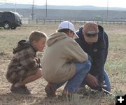 Getting ready. Photo by Dawn Ballou, Pinedale Online.