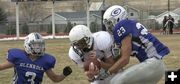 Lederer jump ball part 2. Photo by Jonathan Van Dyke, Pinedale Roundup.