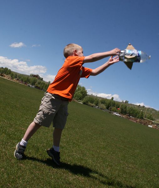 Up and Away. Photo by Pam McCulloch, Pinedale Online.