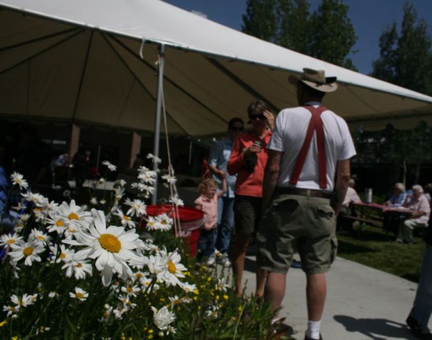 Sublette Center Lawn. Photo by Pam McCulloch, Pinedale Online.