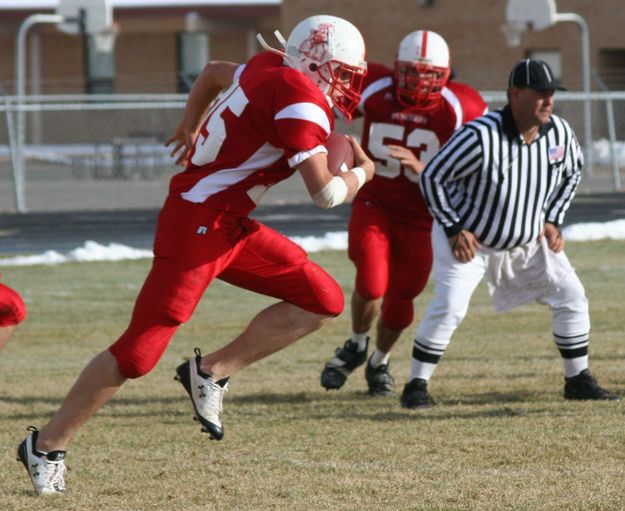 Interception. Photo by Clint Gilchrist, Pinedale Online.