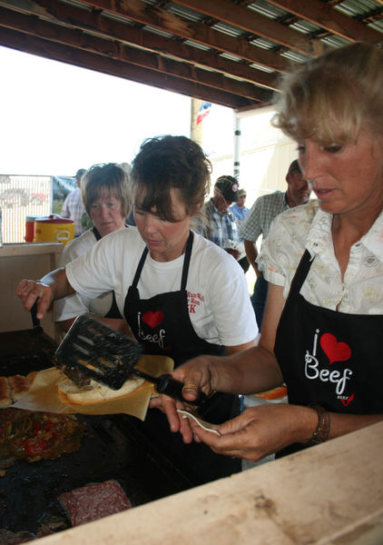 Cowbelles Luncheon. Photo by Dawn Ballou, Pinedale Online.