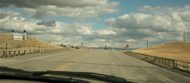 Overpass location view. Photo by Dawn Ballou, Pinedale Online.